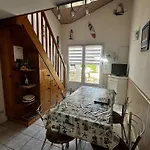 Pavillon à 100m De La Avec Piscine, Parking Privé, Pour 4 Pers. à La Grière, Sur - Fr-1-357-12 Appartement La Tranche-sur-Mer