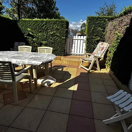 Pavillon à 100m De La Avec Piscine, Parking Privé, Pour 4 Pers. à La Grière, Sur - Fr-1-357-12 Appartement