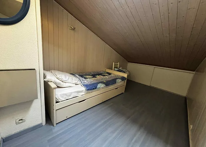 Pavillon à 100m De La Avec Piscine, Parking Privé, Pour 4 Pers. à La Grière, Sur - Fr-1-357-12