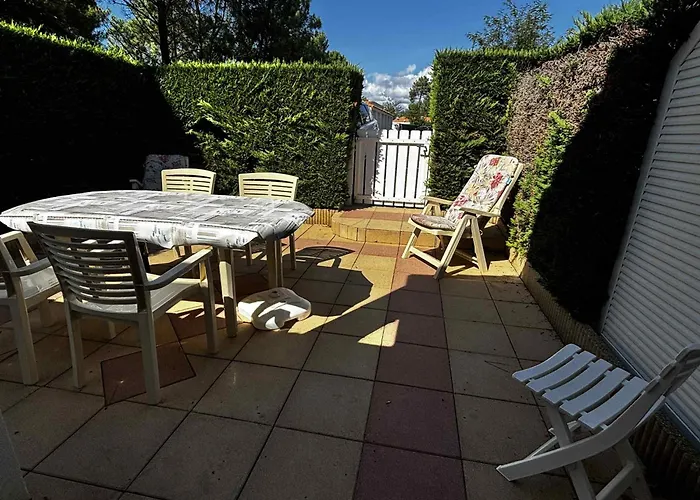 Pavillon à 100m De La Avec Piscine, Parking Privé, Pour 4 Pers. à La Grière, Sur - Fr-1-357-12 Appartamento